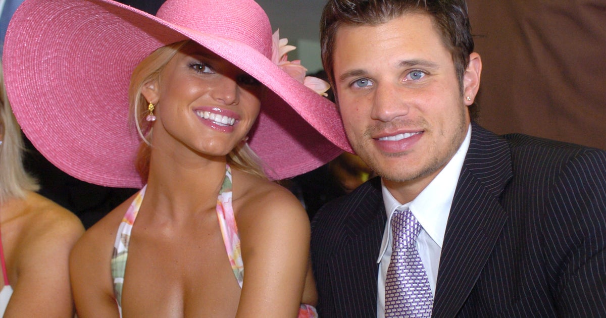 Jessica Simpson Says Biggest Money Mistake Was First Marriage Cbs News