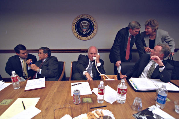 Cheney And Senior Staff Never Before Seen Photos Of Bush Administration During 9 11 Cbs News