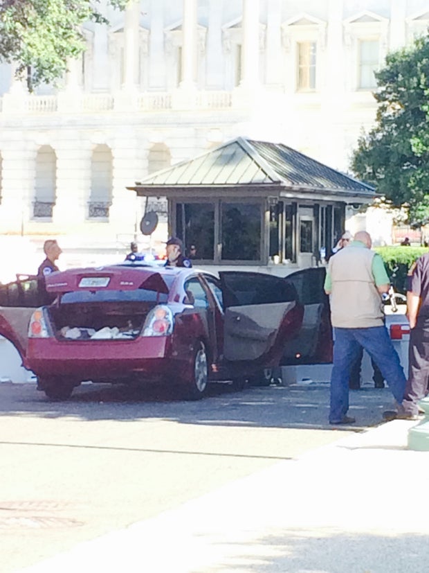 Car crashes into south barrier of U.S. Capitol building CBS News