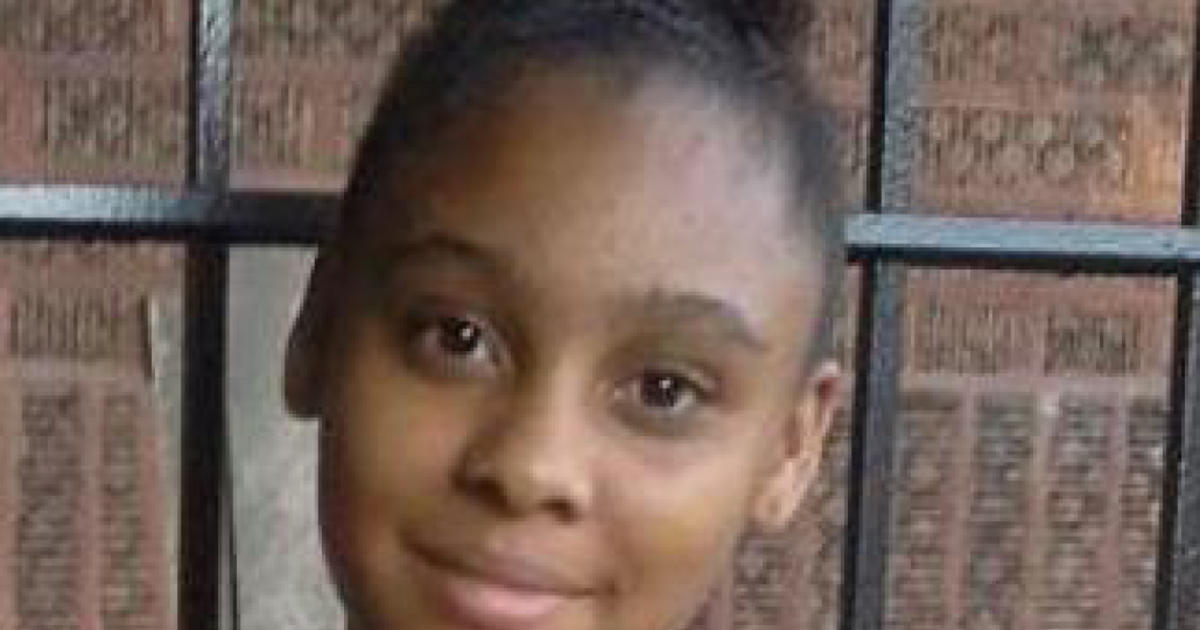 Chicago Police Asking For Help Finding Missing Girl 12 Cbs Chicago
