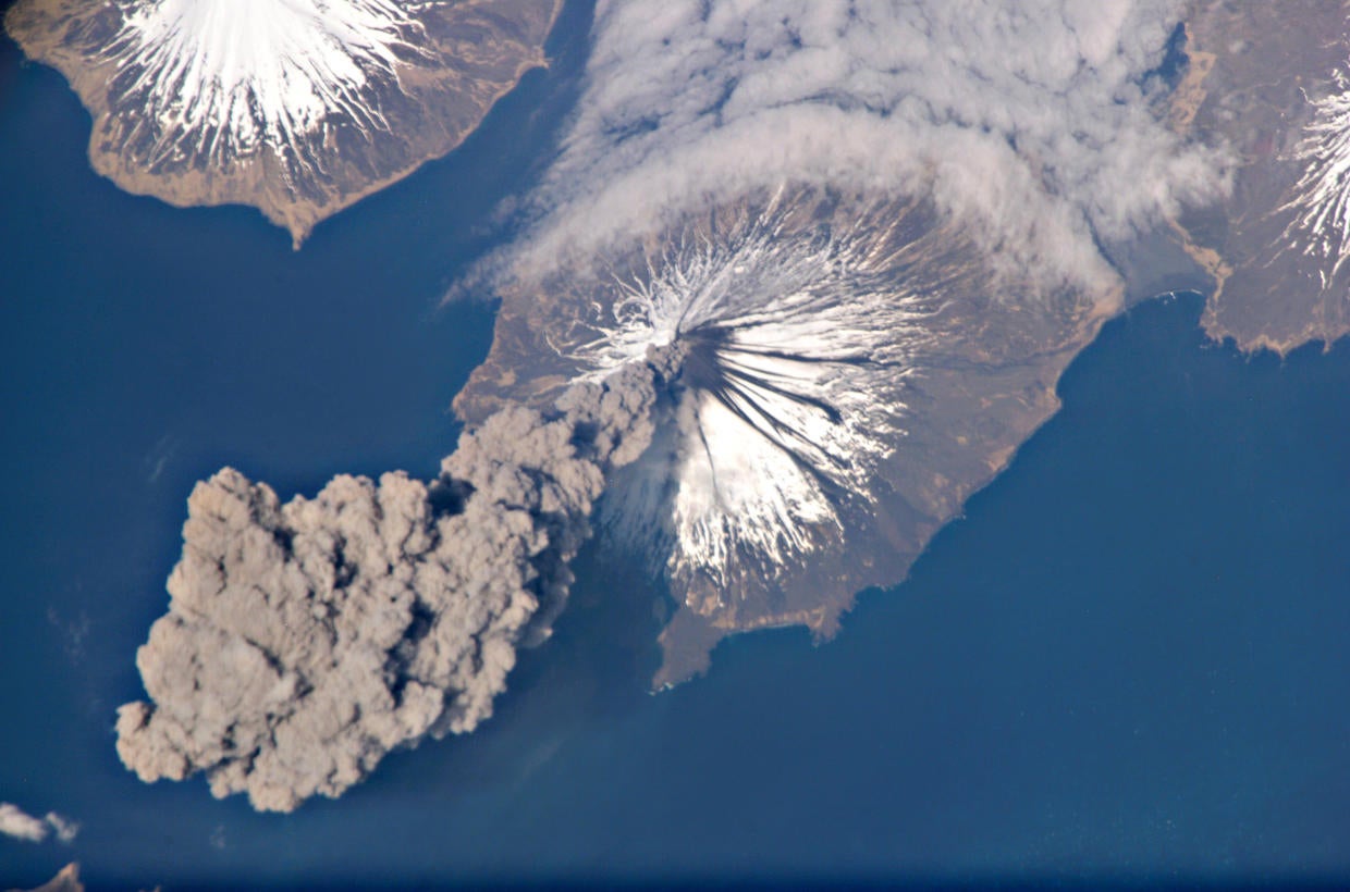 Cleveland volcano Volcanic eruptions seen from space Pictures CBS