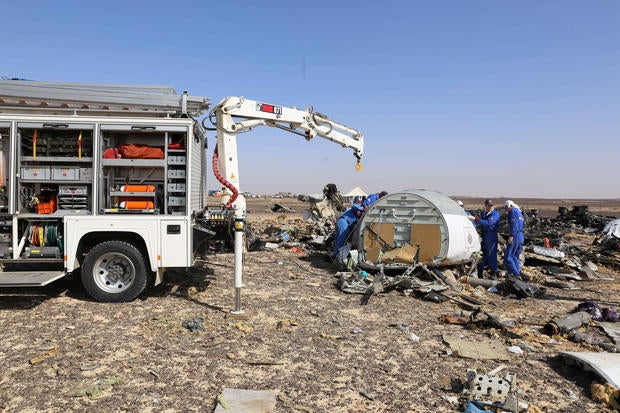 egyptrussianmetrojetplanecrashap19630111823.jpg