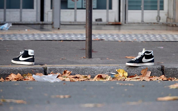 Deadly attacks across Paris 