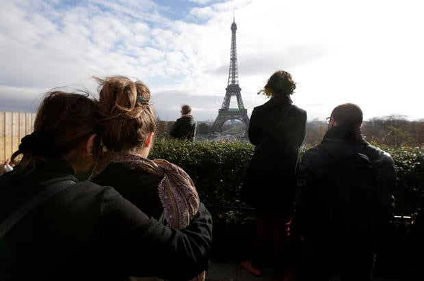 Deadly attacks across Paris 