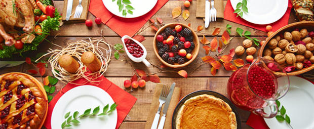 thanksgiving dinner turkey stuffing cranberry 610 