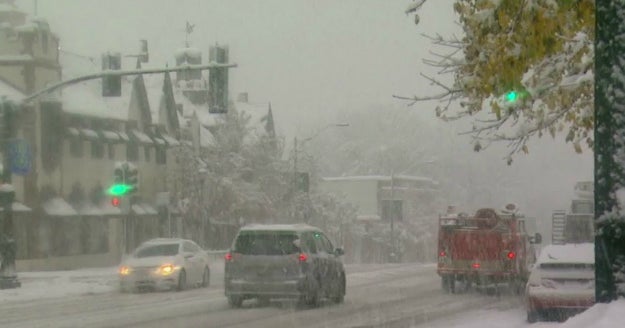 Snowstorm blasts upper Midwest; deep freeze follows CBS News