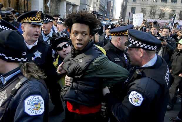 Chicago protests - Protesters take to the streets over Chicago police ...