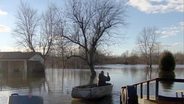 il-floods-2.jpg