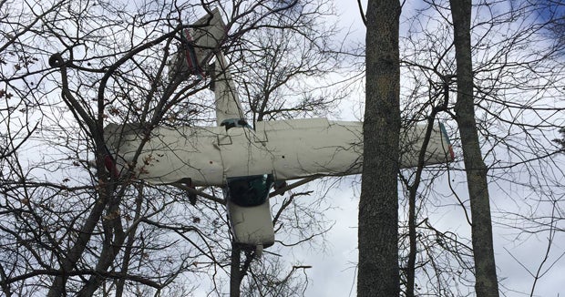 Pilot, 87, unhurt after crashing plane into trees CBS News