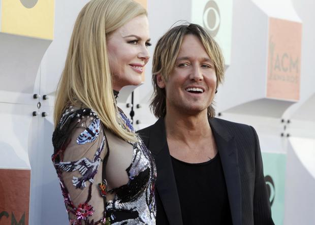 Nicole Kidman and Keith Urban - 2016 ACM Awards red carpet - Pictures ...