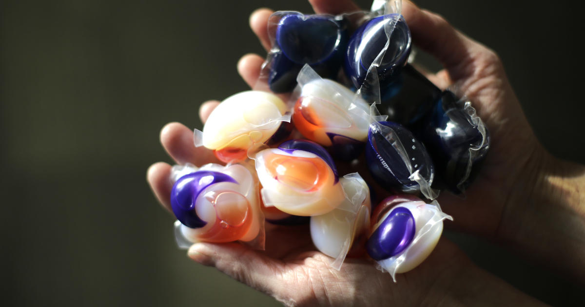 Teens are eating laundry detergent for the "Tide Pod Challenge"