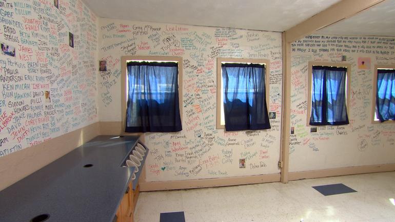 death-wall2.jpg