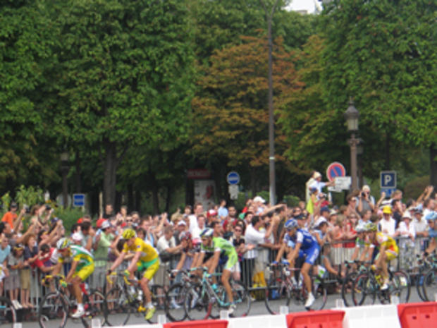 Tour de France (credit: Randy Yagi) 