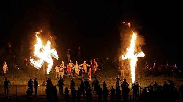 Disturbing photos of the modern-day Ku Klux Klan 