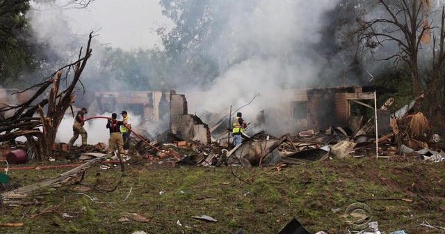 Truck carrying Takata air bags explodes in Texas, killing one CBS News