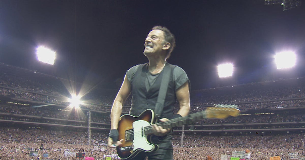 Bruce Springsteen I M Still In Love With Playing Cbs News