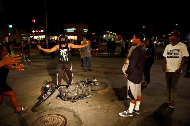 2016-09-30t072912z-604322779-s1beuefuyaaa-rtrmadp-3-usa-police-elcajon.jpg