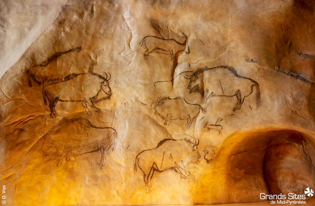 cavepainting-niauxcavecreativecommons.jpg