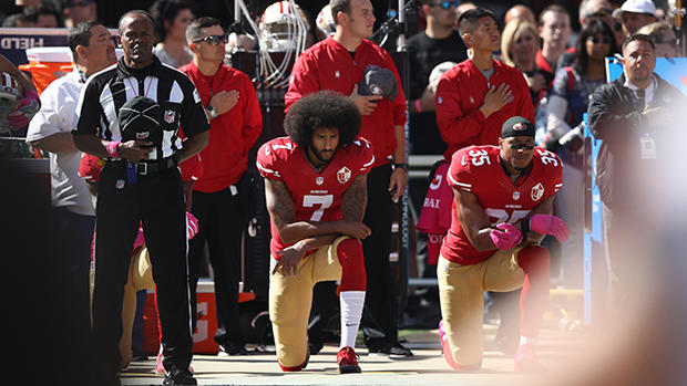 Colin Kaepernick kneels during the national anthem - Tampa Bay Buccaneers v San Francisco 49ers 