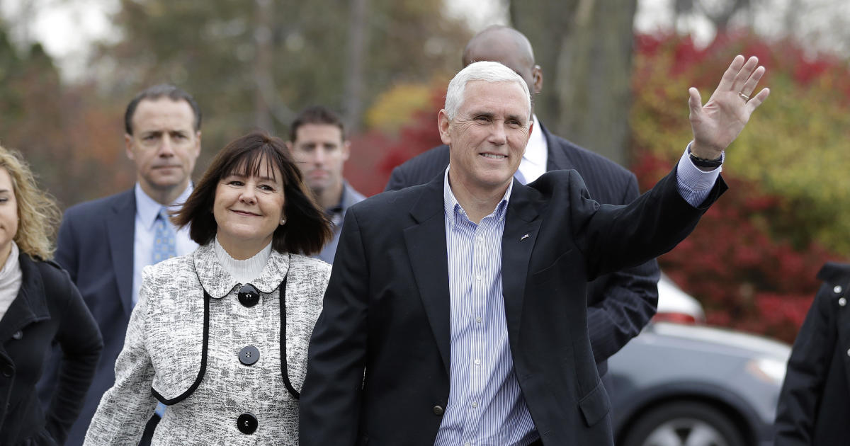 Mike Pence Blasts Ap For Publishing Wife S Personal Email