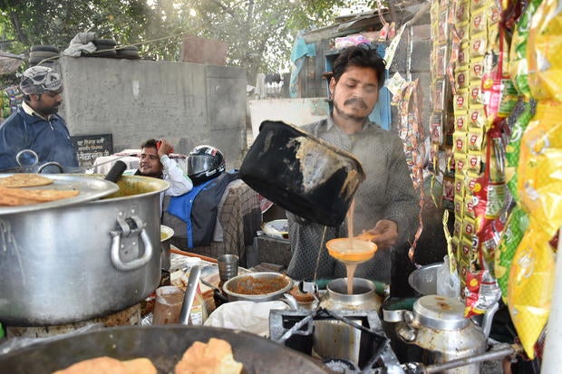 india-chaiwala-tea-seller.jpg