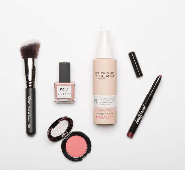 22 Best Makeup Subscription Boxes Top Beauty Subscription Gifts