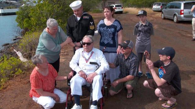 Pearl Harbor hero, 93, returns to the base 75 years after saving lives
