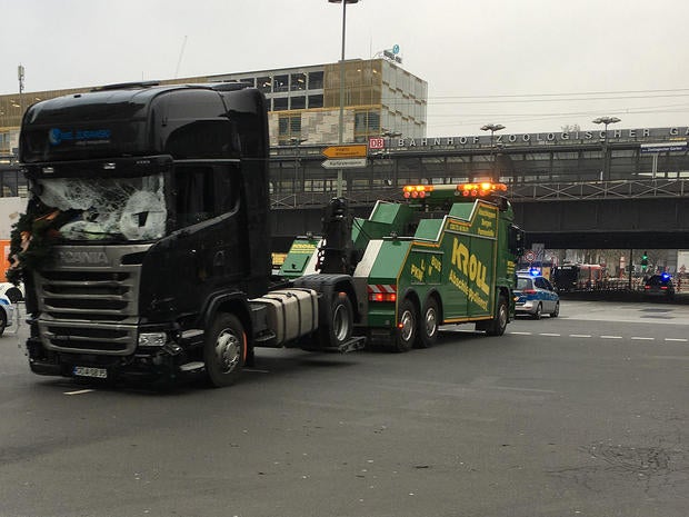 berlin-christmas-market-truck-attack.jpg