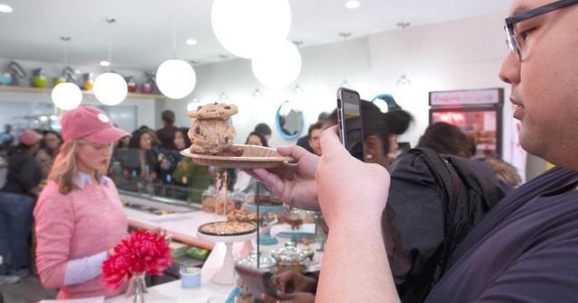 "Do," New York City bakery, sells cookie dough that is safe to eat raw CBS News