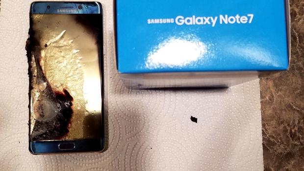 axelrod-samsung-burned-phone-4-2017-2-2.jpg