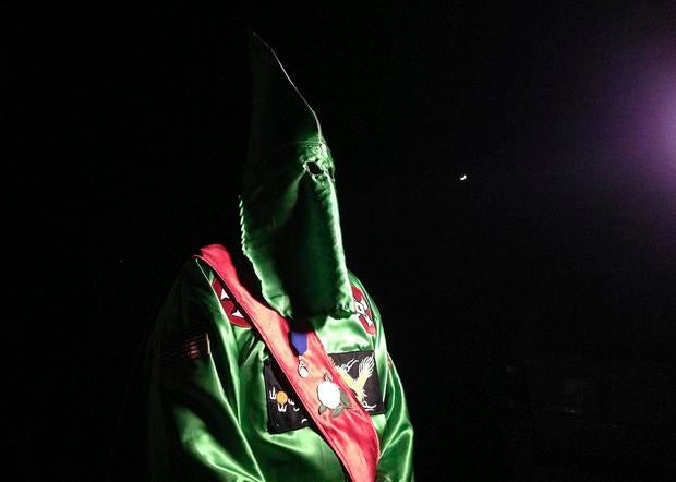 Disturbing photos of the modern-day Ku Klux Klan 