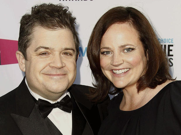 Patton Oswalt honors late wife Michelle McNamara's book - CBS News