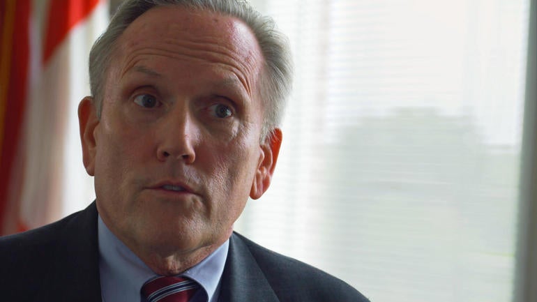Prosecutor Bob Dean
