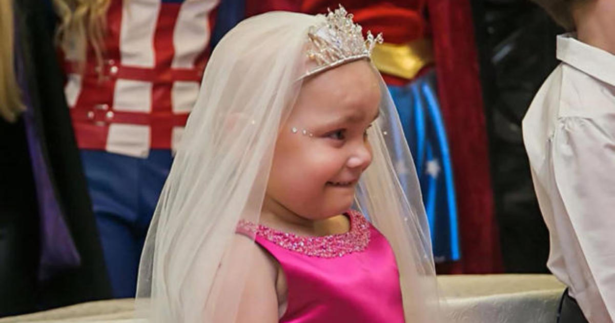 Terminally Ill Year Old Marries Her Year Old Bff Because A Dream Hot