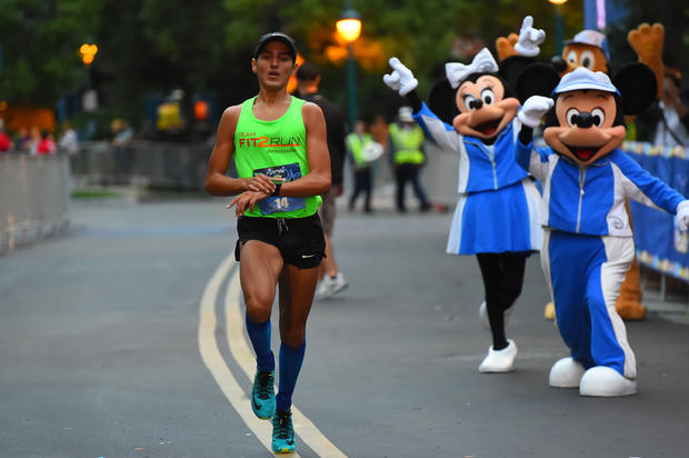 Disneyland Half Marathon-runDisney 