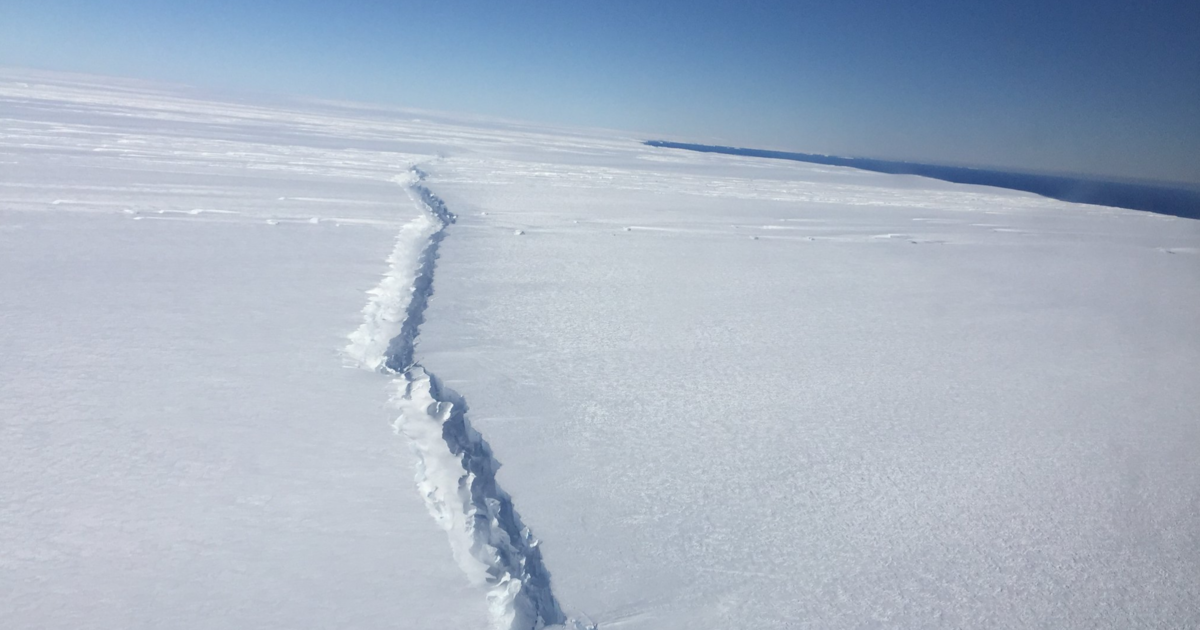 antarctica iceberg breaks off 2020