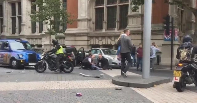 Car hits pedestrians near London museum