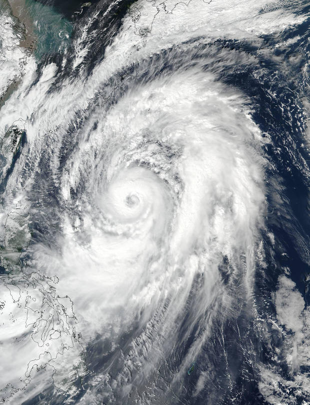 typhoon-lan-japan-2017-10-20.jpg