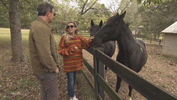miley-cyrus-anthony-mason-horses-620.jpg