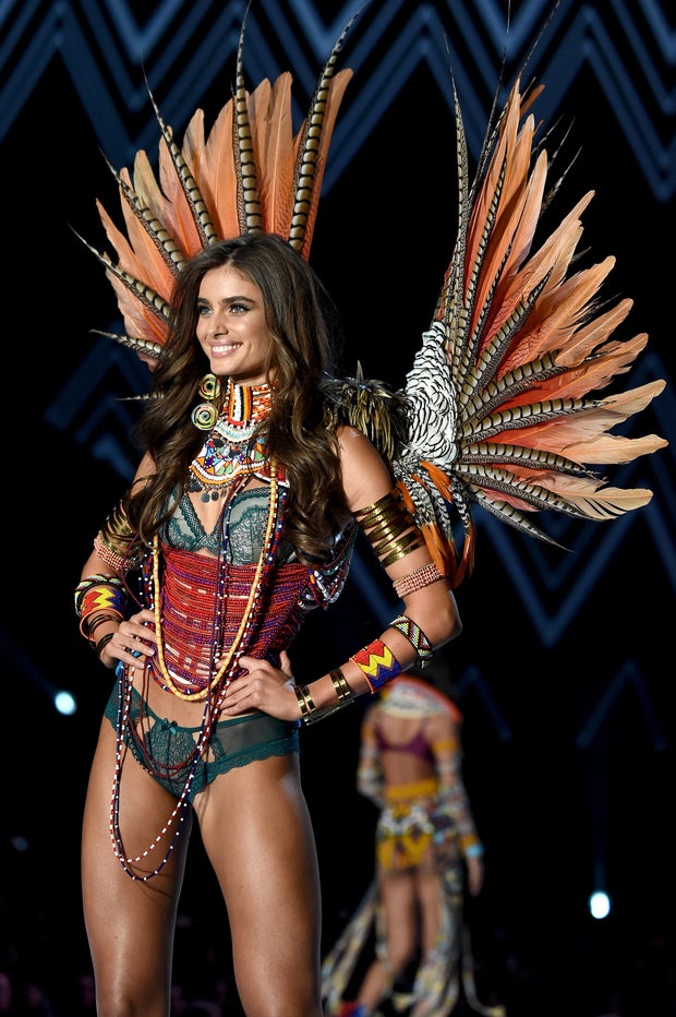 2017 Victoria's Secret Fashion Show In Shanghai - Show 