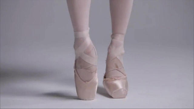 toes of ballet dancers