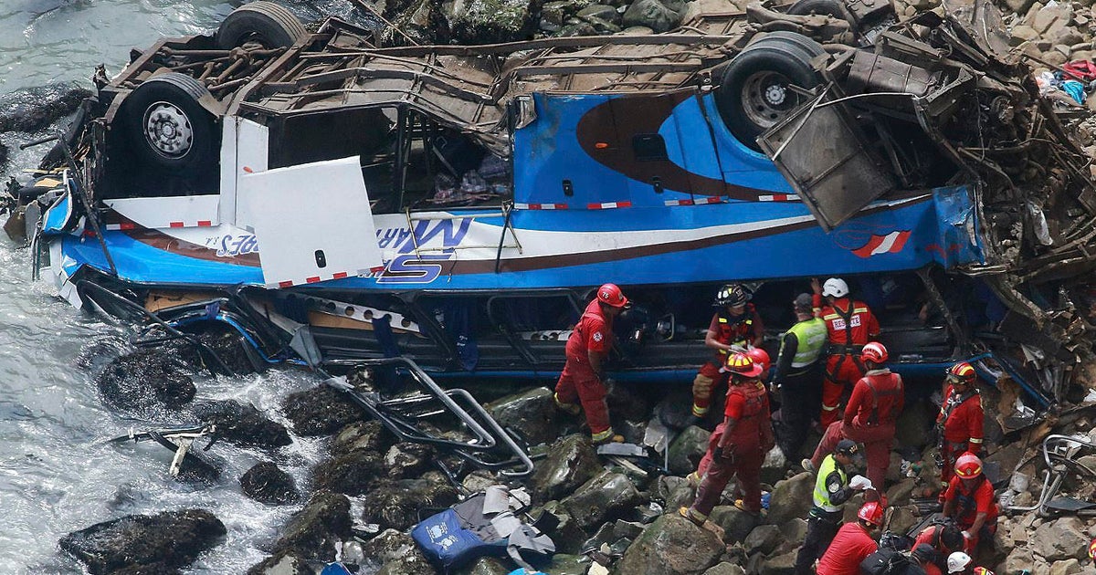Peru bus crash leaves at least 30 dead - CBS News