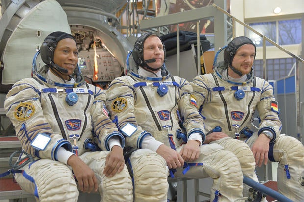 011818-soyuzcrew1.jpg