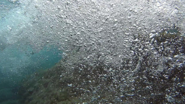water-bubbles-in-ocean-620.jpg 