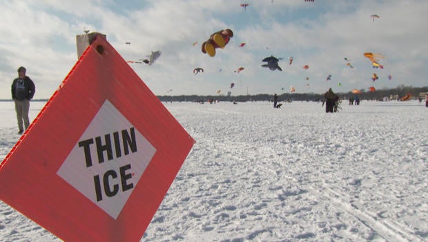 color-the-wind-kite-festival-clear-lake-iowa-thin-ice-620.jpg