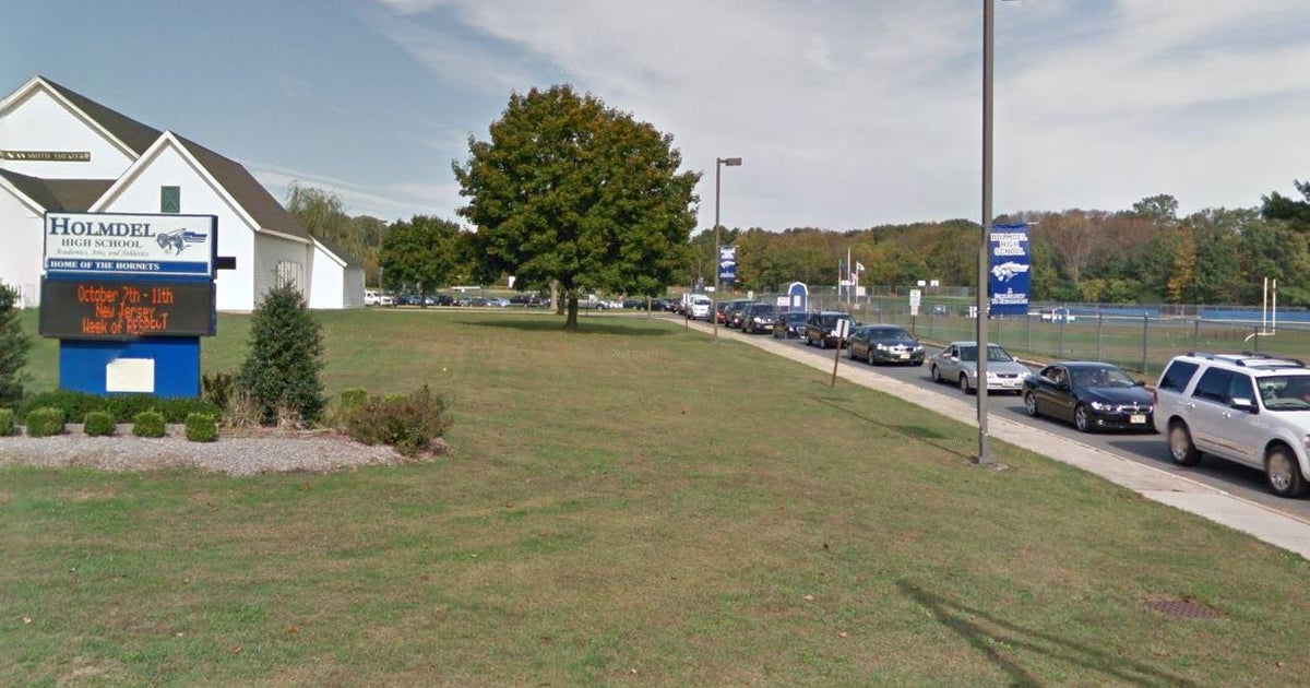 Human feces found on high school track "on a daily basis"; suspect is a school superintendent - Vimarsana News