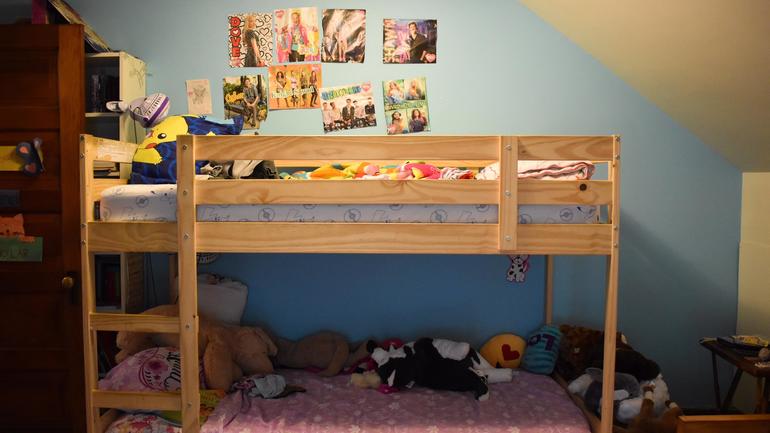 bed.jpg