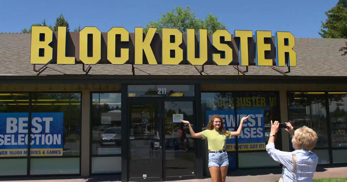 Visiting America's last Blockbuster store - CBS News