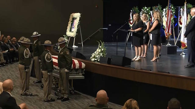 chp-officers-funeral.jpg 