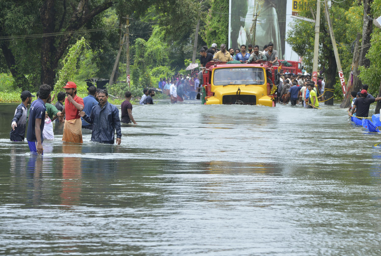 Kerala, India, flooding kills hundreds  CBS News